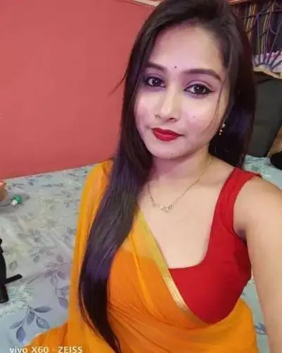 Call Girl in Reis Magos